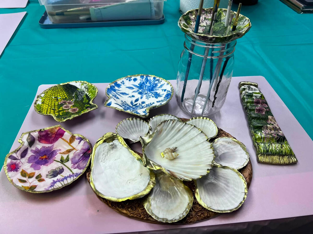 Decoupage & seashells Decoupage & seashells